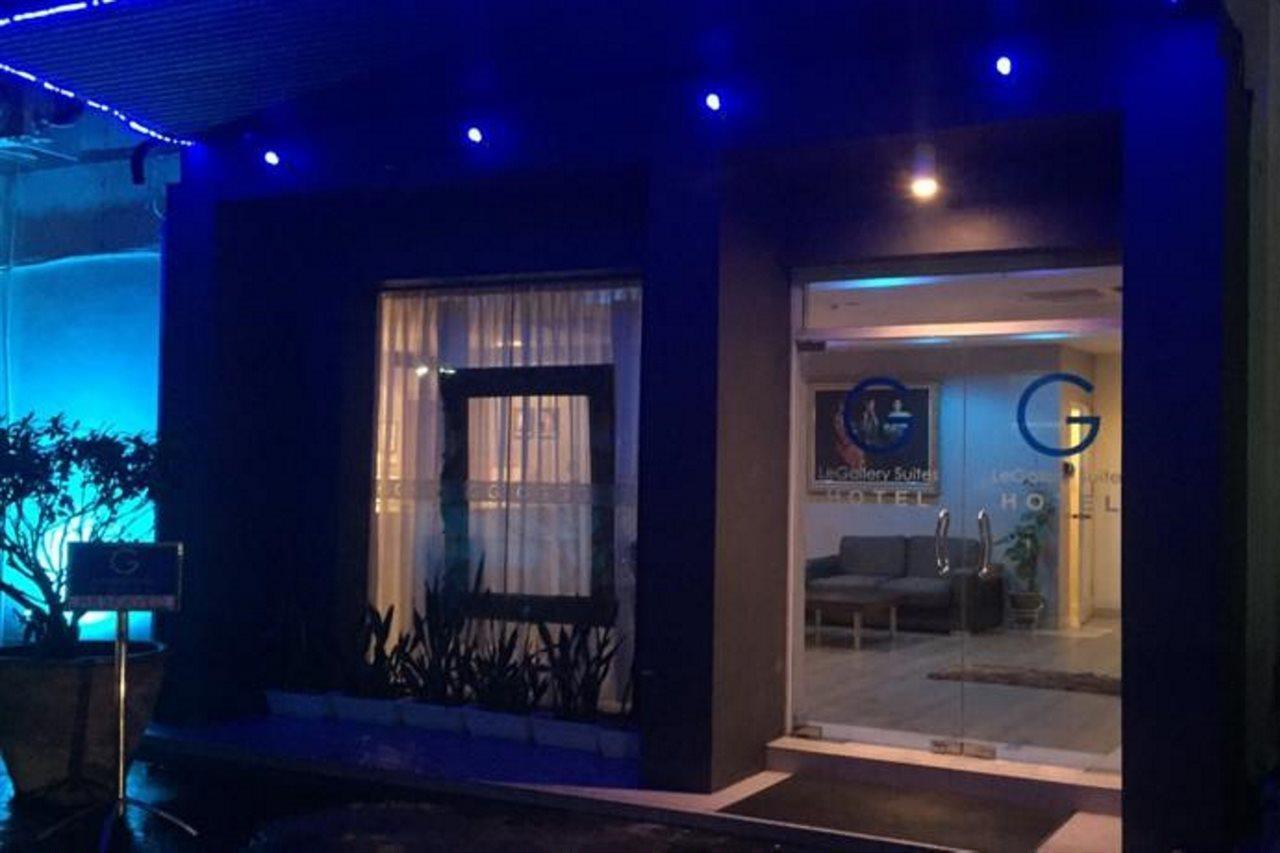 בנדר סרי בגאוואן Legallery Suites Hotel מראה חיצוני תמונה