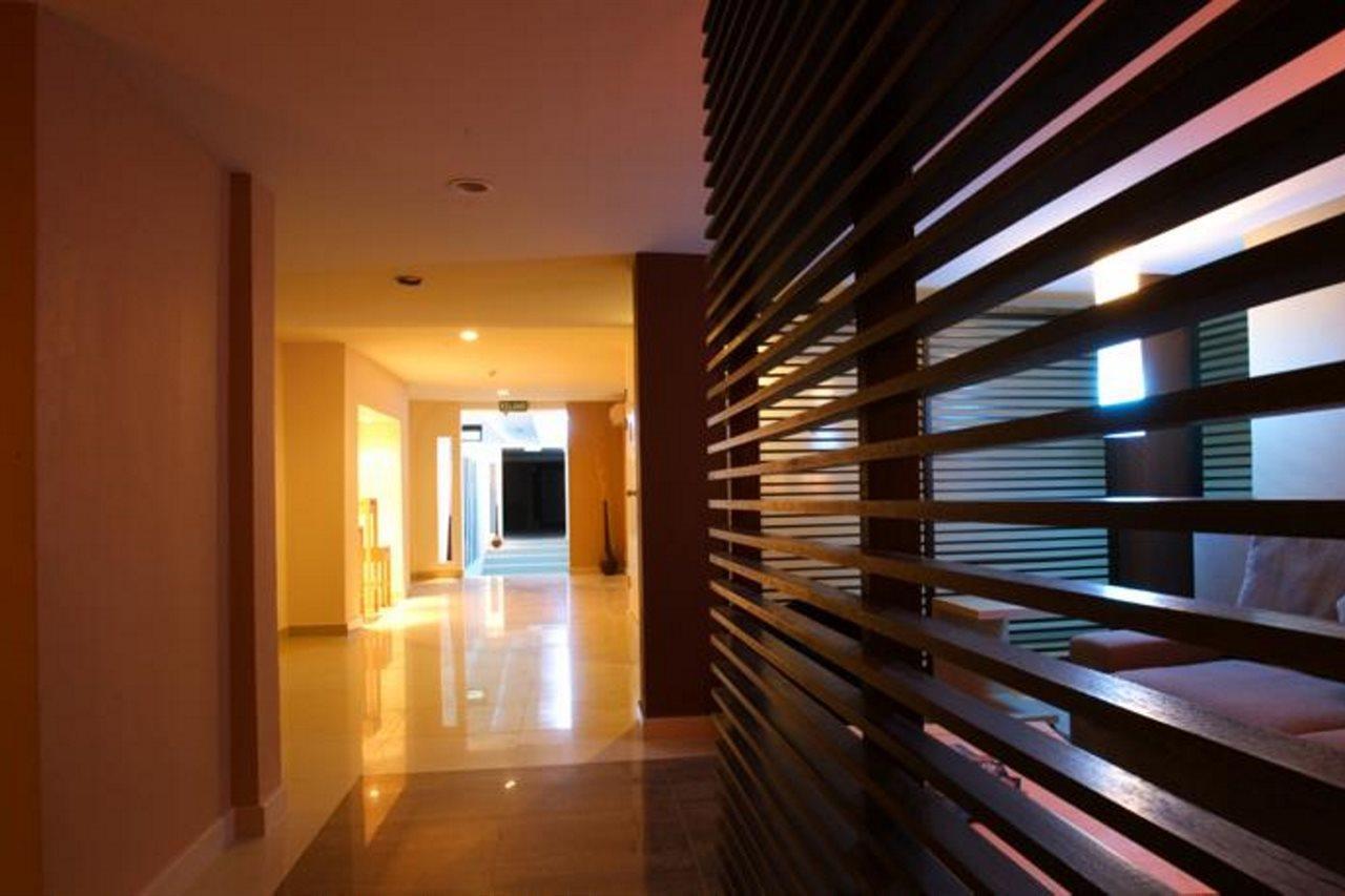 בנדר סרי בגאוואן Legallery Suites Hotel מראה חיצוני תמונה