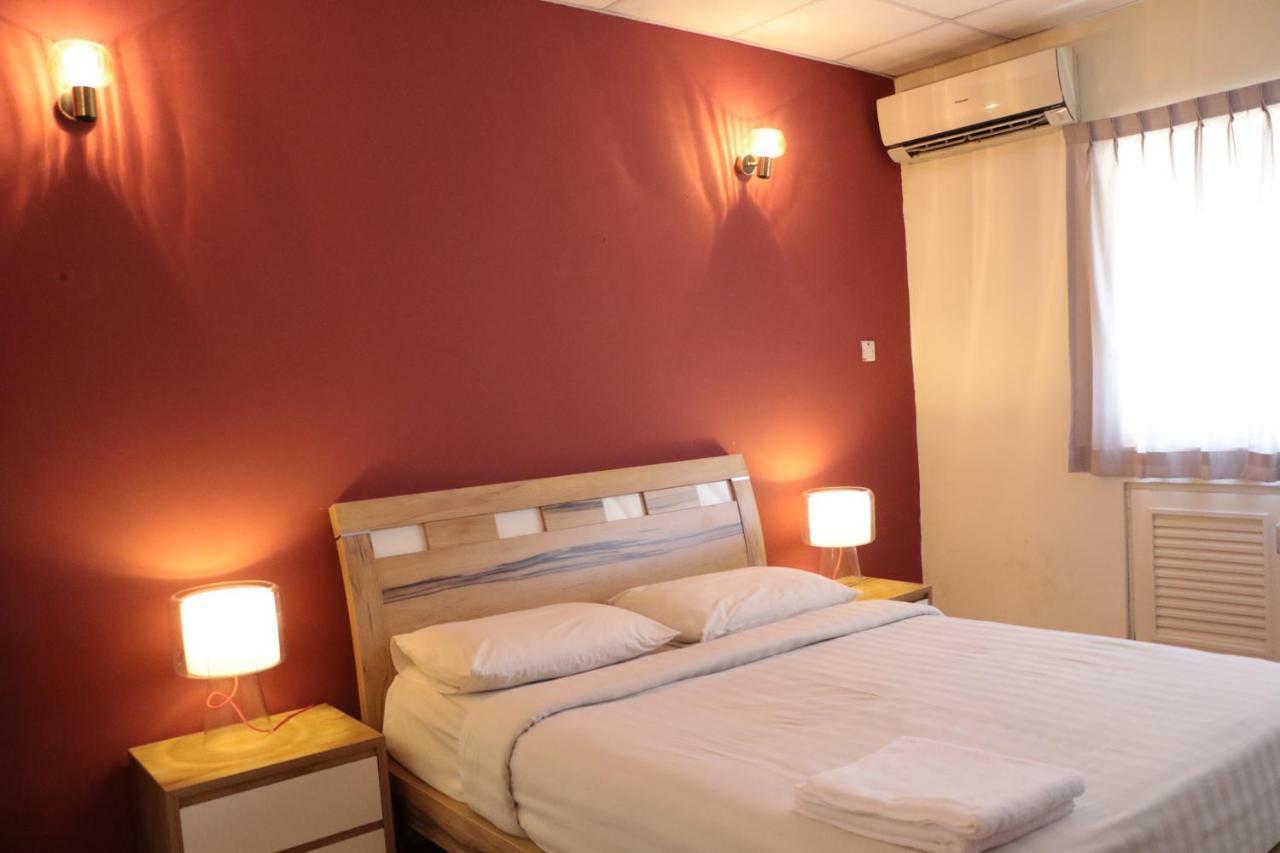 בנדר סרי בגאוואן Legallery Suites Hotel מראה חיצוני תמונה