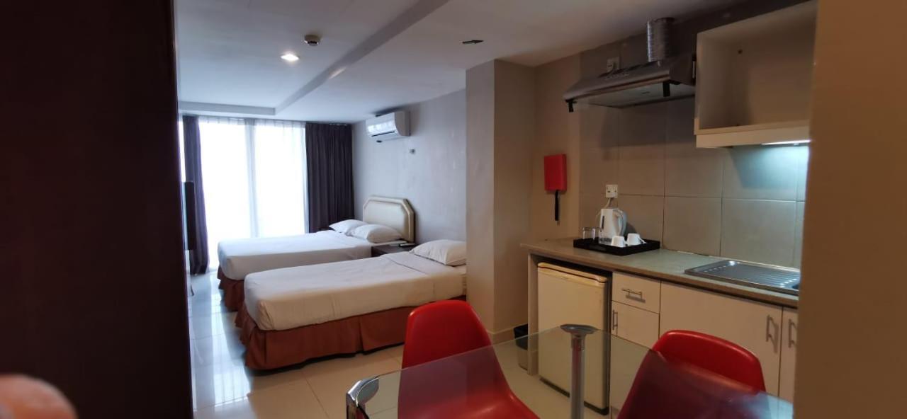 בנדר סרי בגאוואן Legallery Suites Hotel מראה חיצוני תמונה