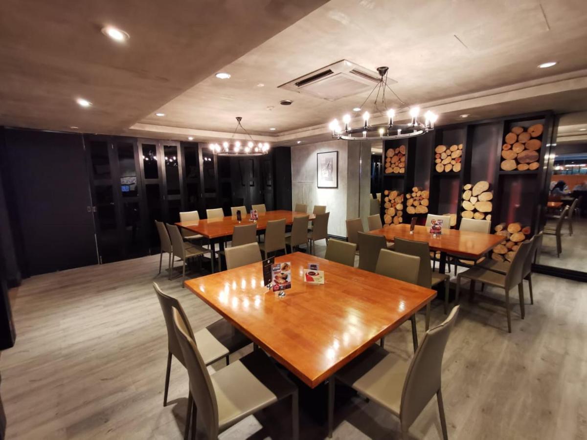 בנדר סרי בגאוואן Legallery Suites Hotel מראה חיצוני תמונה