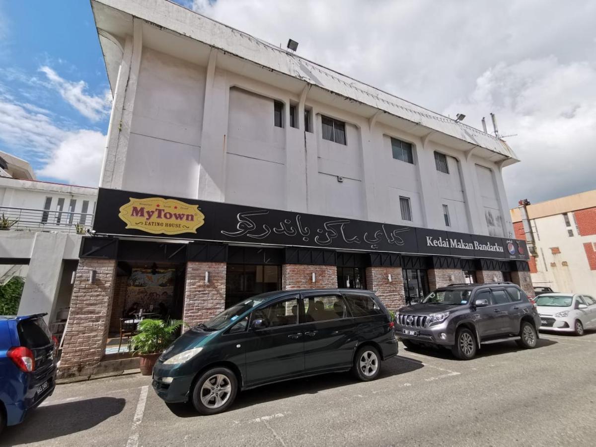 בנדר סרי בגאוואן Legallery Suites Hotel מראה חיצוני תמונה