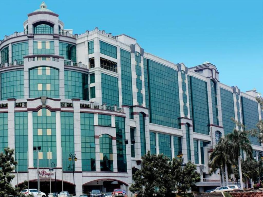 בנדר סרי בגאוואן Legallery Suites Hotel מראה חיצוני תמונה